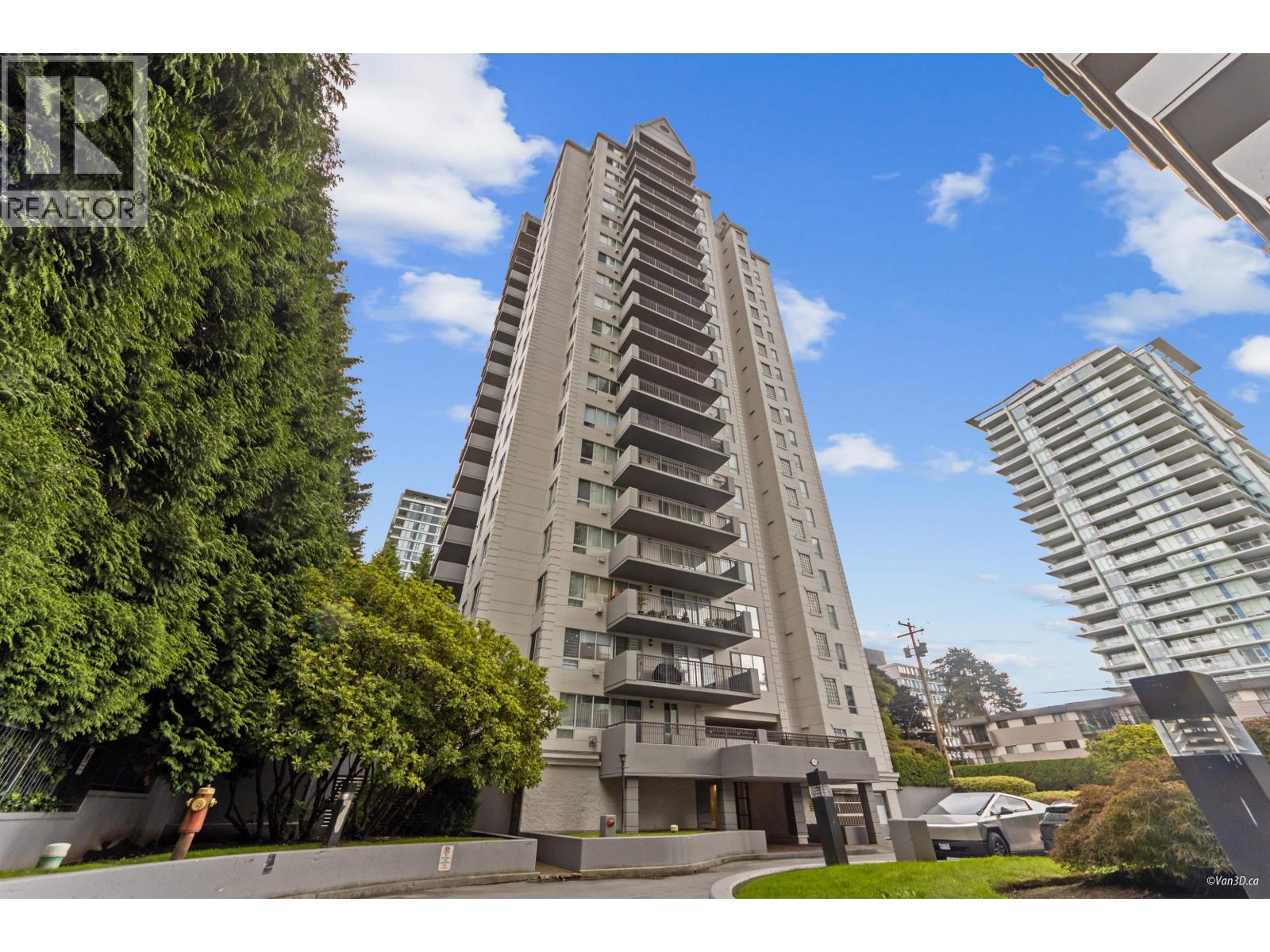 701 555 Austin Avenue, Coquitlam, British Columbia  V3K 6R8 - Photo 3 - R3062989