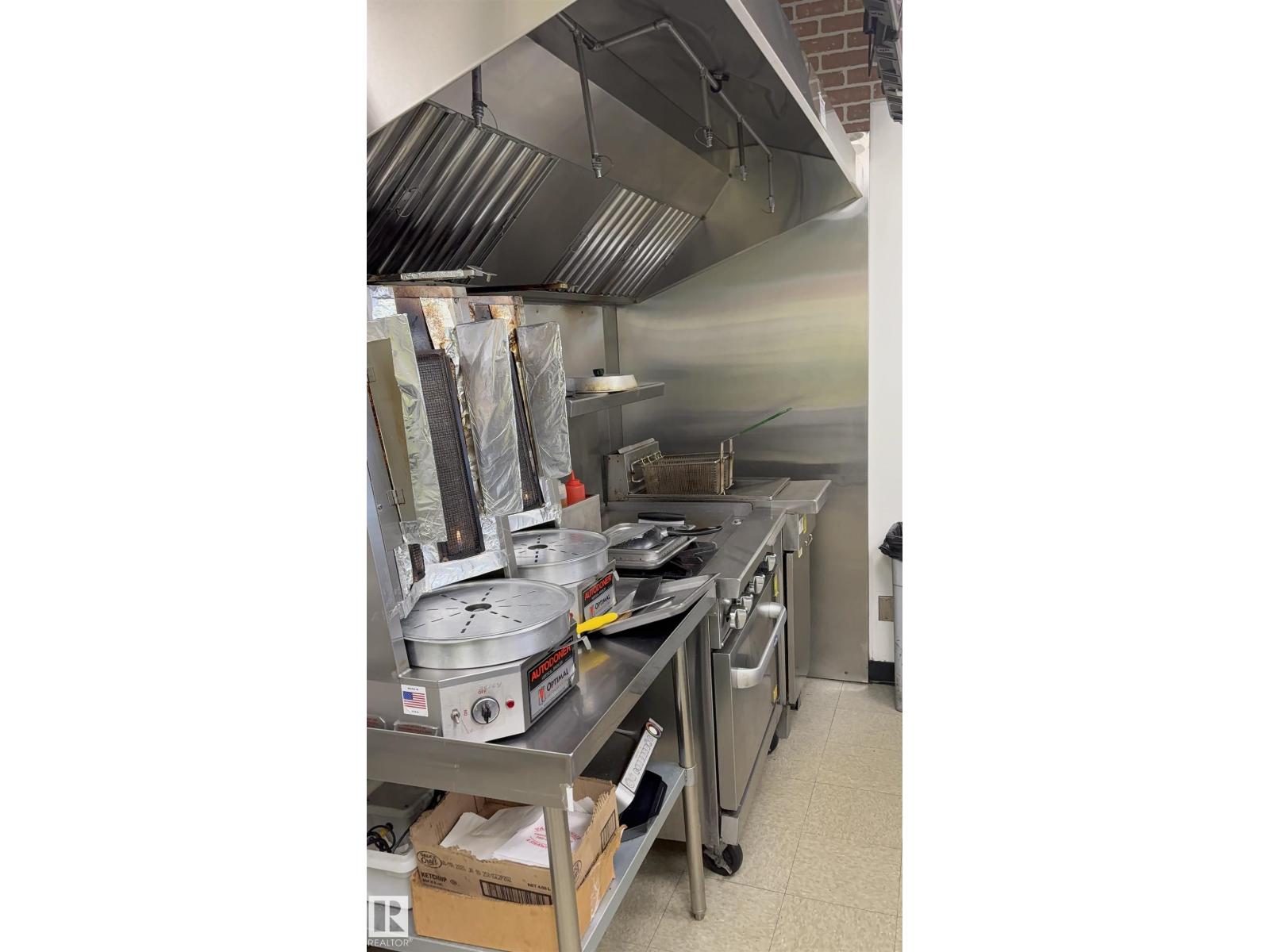 11722 104 Av Nw, Edmonton, Alberta  T5K 2P3 - Photo 17 - E4464235