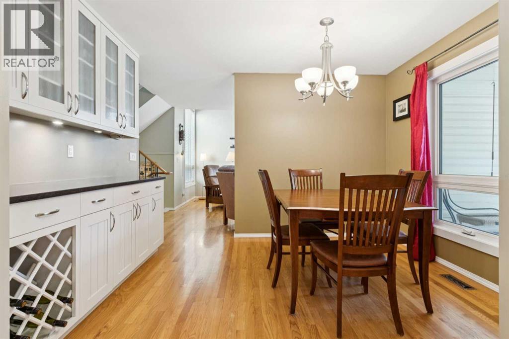 15 Millrise Lane Sw, Calgary, Alberta  T2Y 2C2 - Photo 8 - A2267388