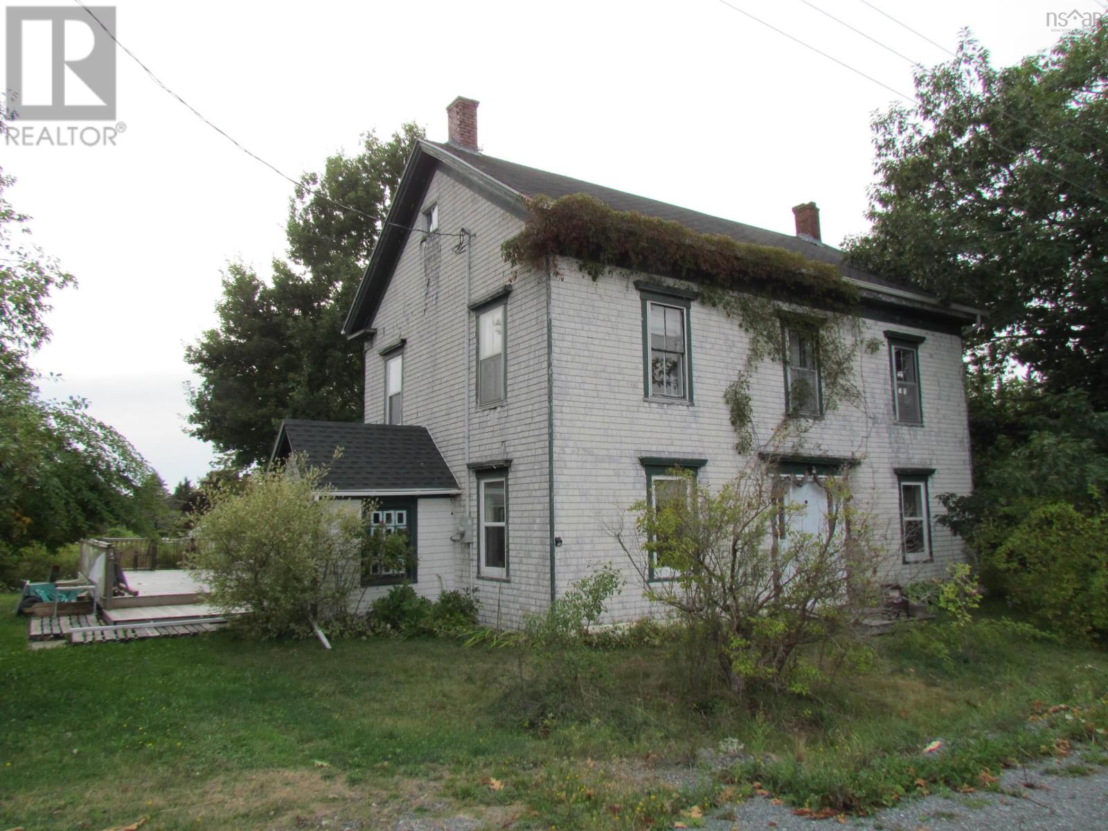 8894 Highway 215, Maitland, Nova Scotia  B0N 1T0 - Photo 3 - 202421588