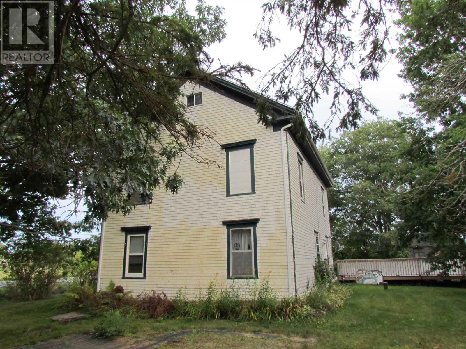 8894 Highway 215, Maitland, Nova Scotia  B0N 1T0 - Photo 8 - 202421588