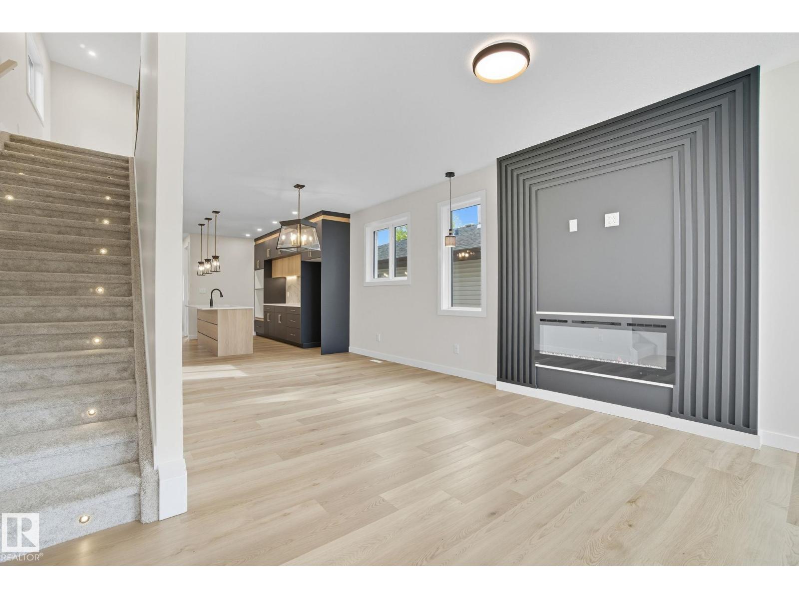 9007 153 St Nw, Edmonton, Alberta  T5R 1P4 - Photo 14 - E4464233