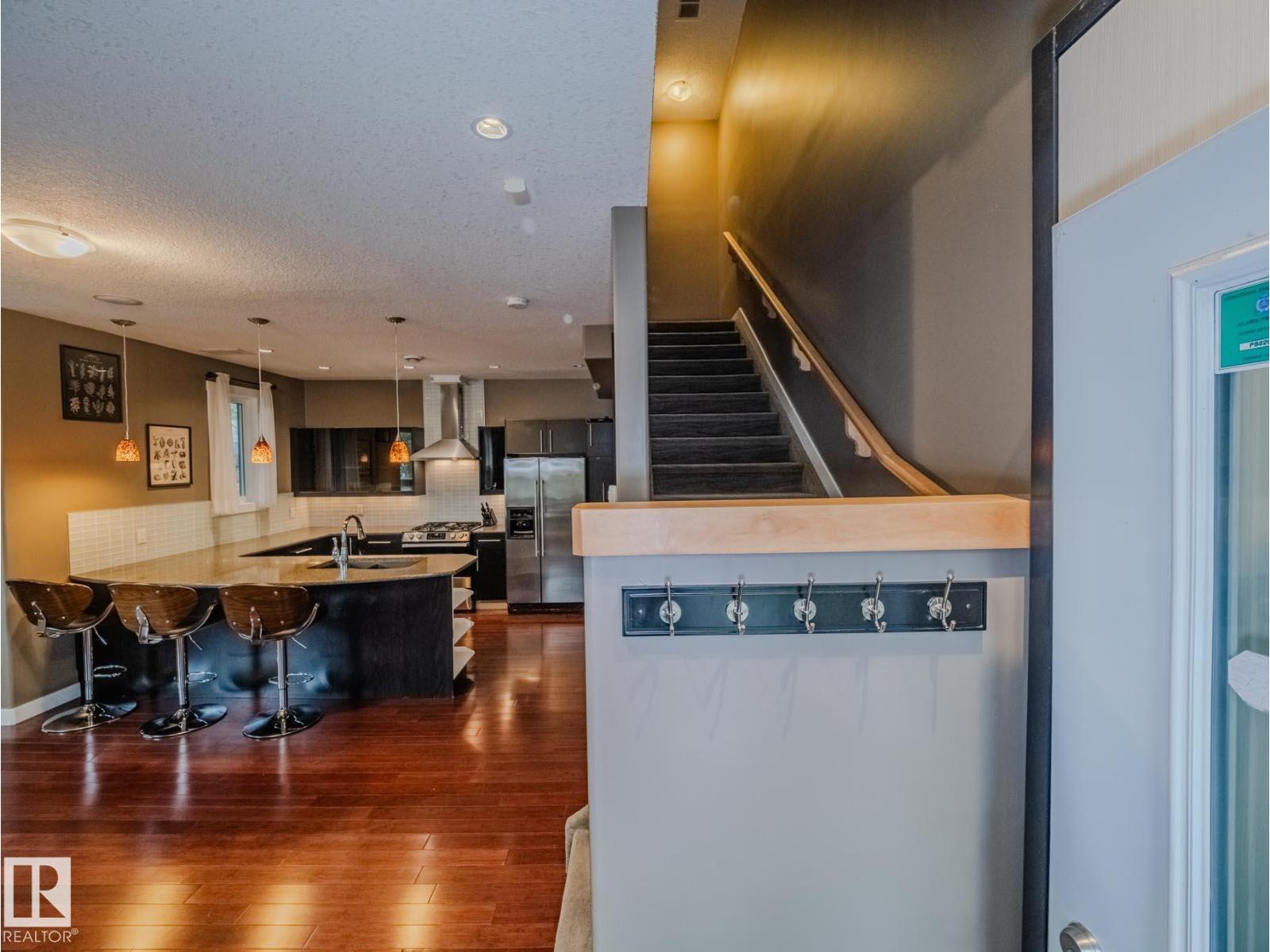 8306 108 St Nw, Edmonton, Alberta  T6E 2J1 - Photo 9 - E4464234