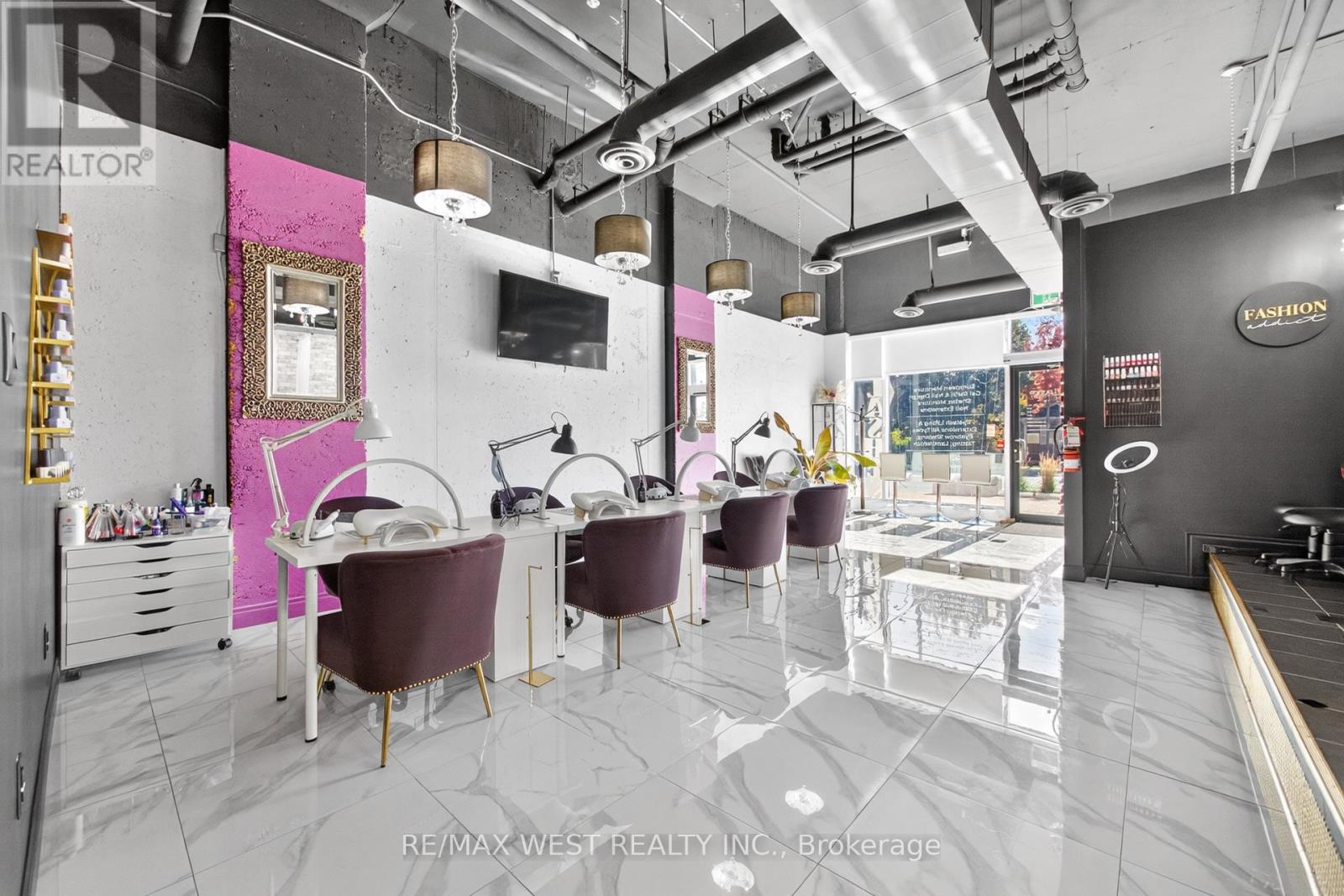 7 - 2396 Major Mackenzie Drive W, Vaughan, Ontario  L6A 4Y1 - Photo 15 - N12496560