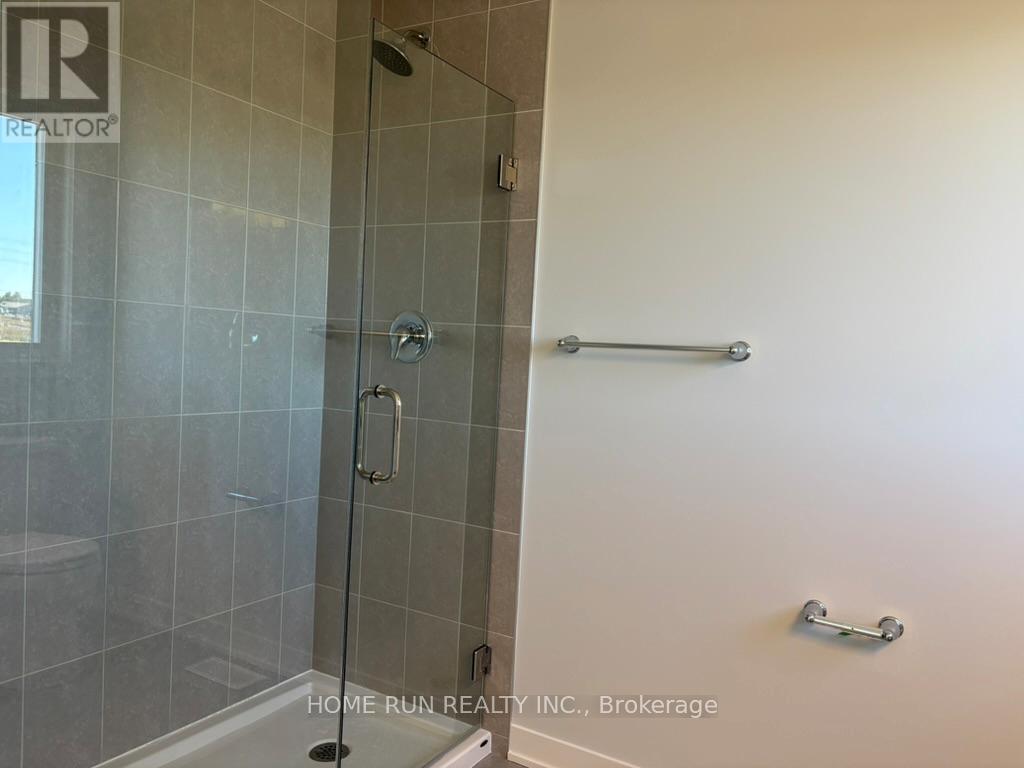 109 Tonic Crescent, Ottawa, Ontario  K2K 0N1 - Photo 13 - X12496632