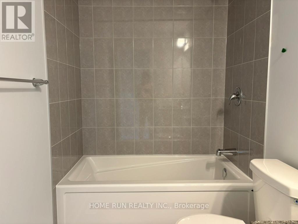 109 Tonic Crescent, Ottawa, Ontario  K2K 0N1 - Photo 17 - X12496632