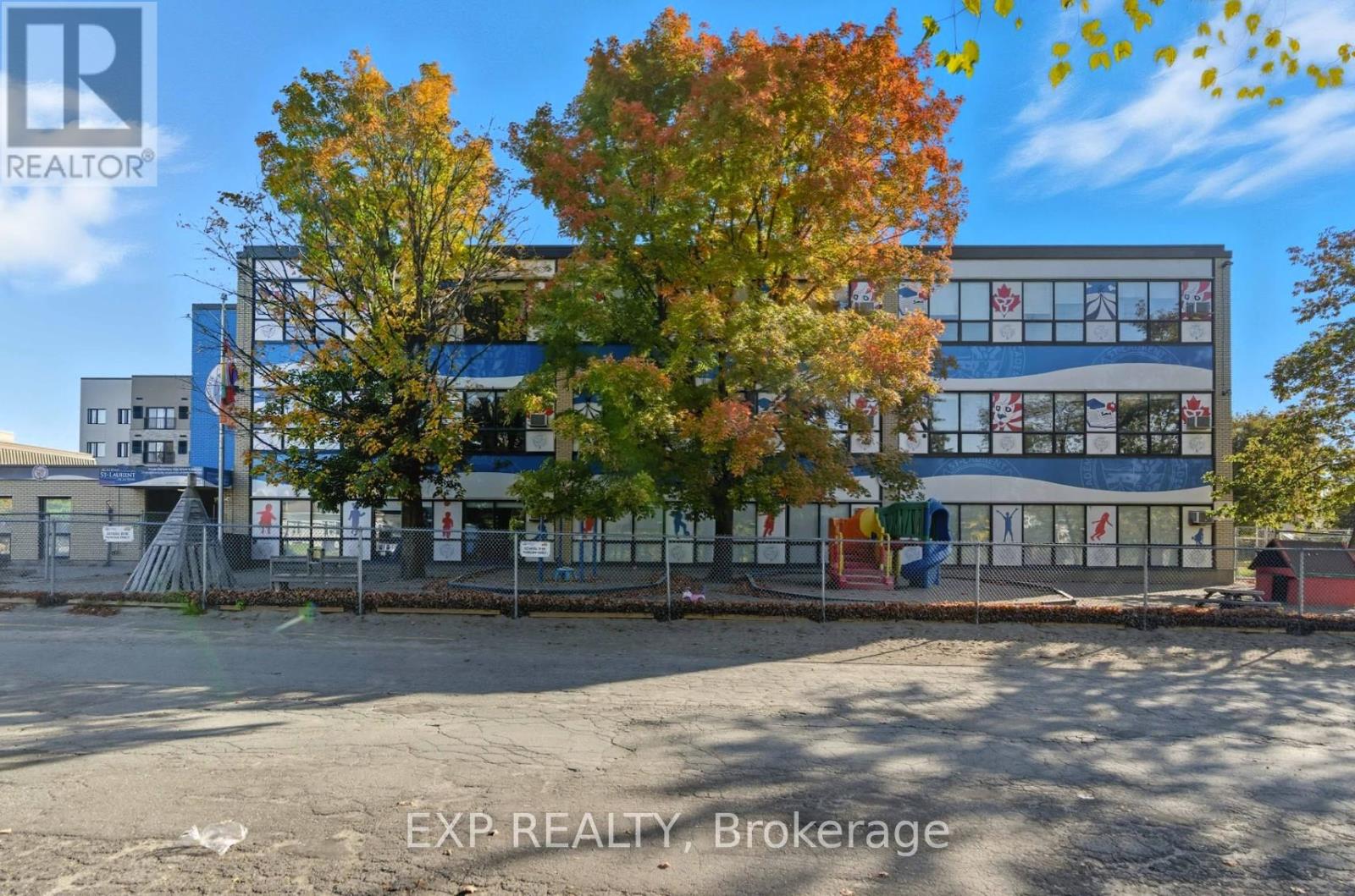 2ND & 3RD FLOOR - 641 SLADEN AVENUE, Ottawa, Ontario