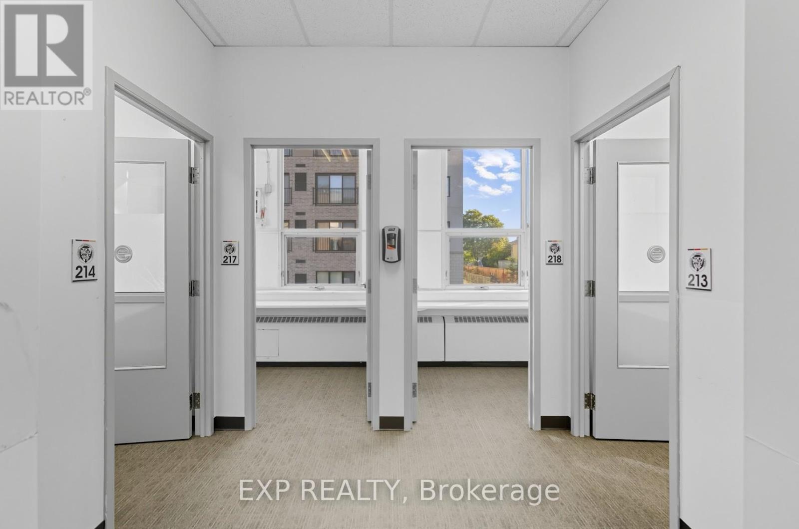 2nd & 3rd Floor - 641 Sladen Avenue, Ottawa, Ontario  K1K 0X4 - Photo 13 - X12496692