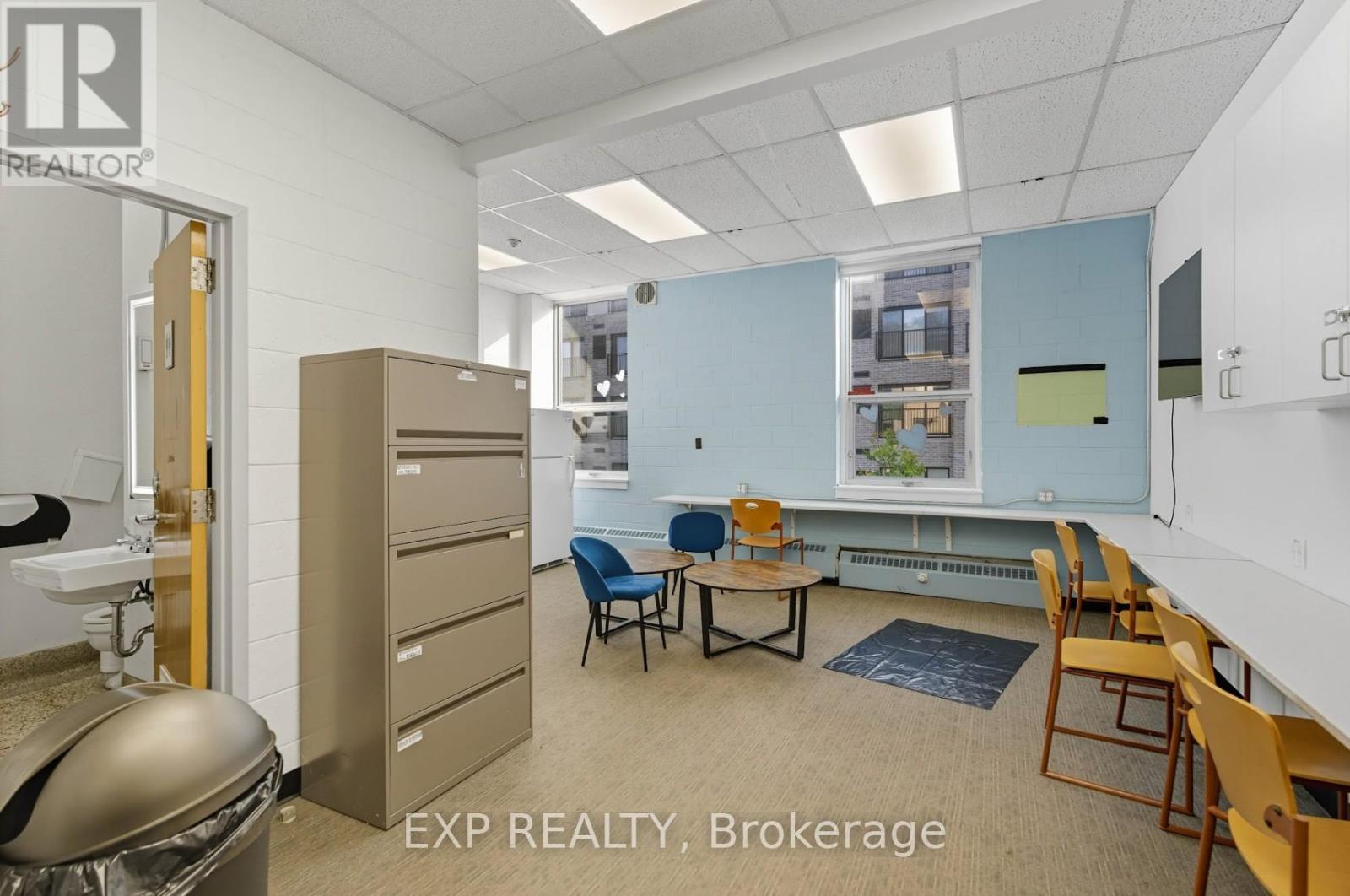 2nd & 3rd Floor - 641 Sladen Avenue, Ottawa, Ontario  K1K 0X4 - Photo 26 - X12496692