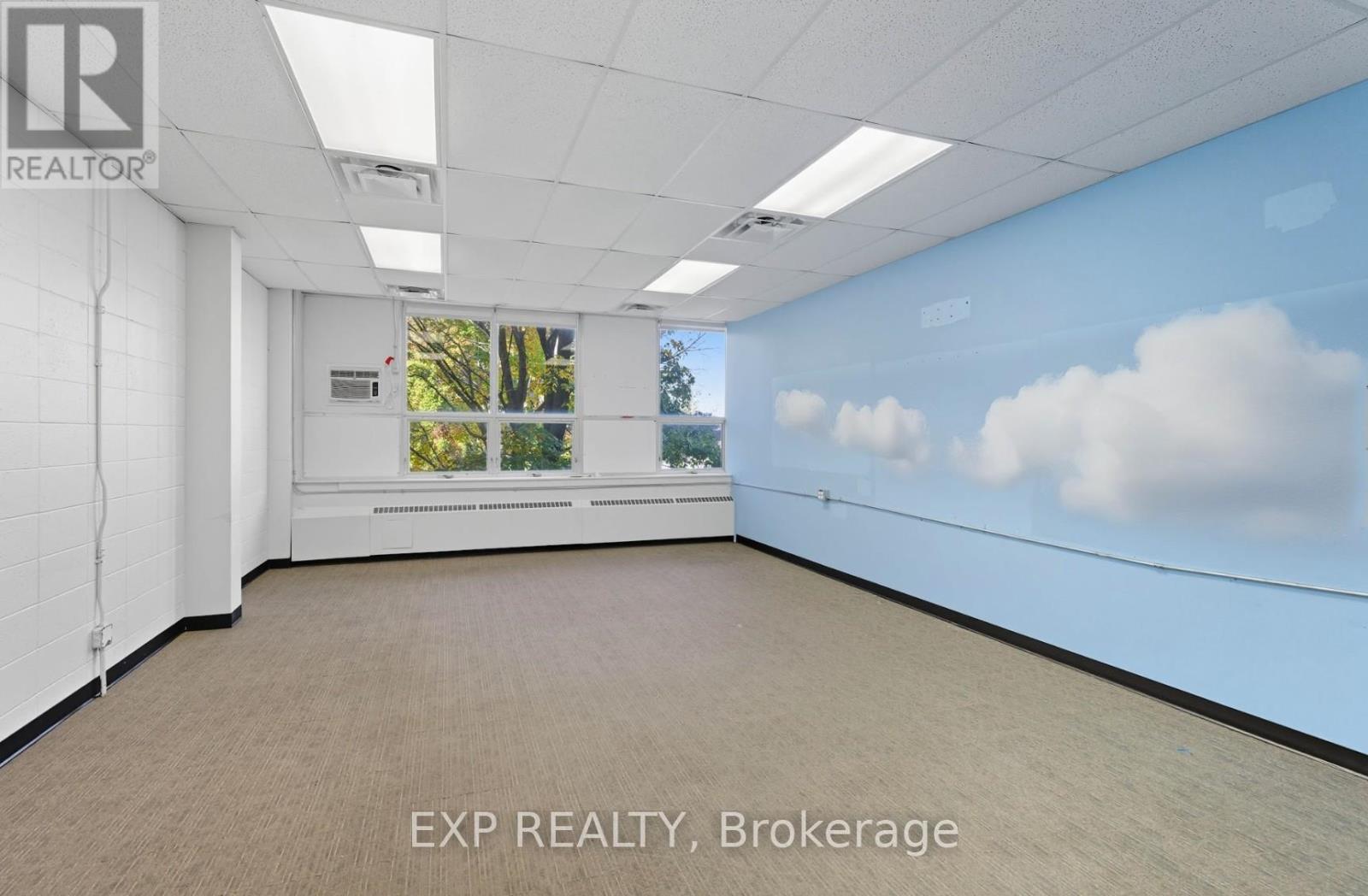 2nd & 3rd Floor - 641 Sladen Avenue, Ottawa, Ontario  K1K 0X4 - Photo 36 - X12496692