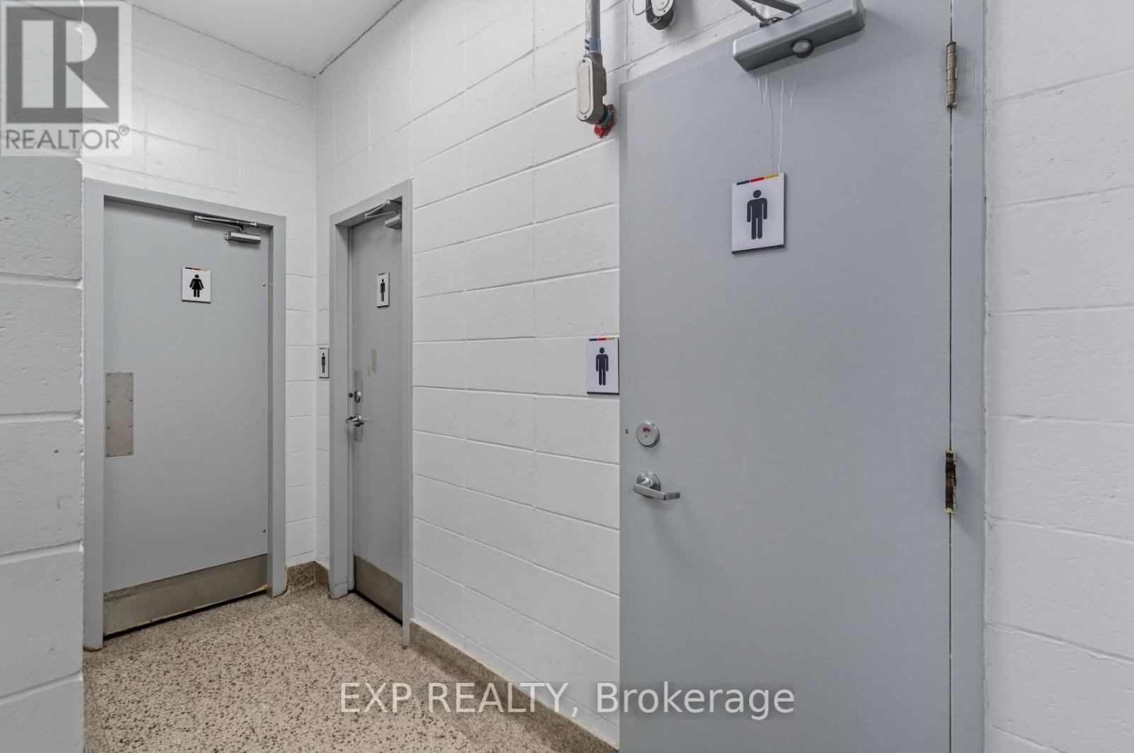 2nd & 3rd Floor - 641 Sladen Avenue, Ottawa, Ontario  K1K 0X4 - Photo 46 - X12496692