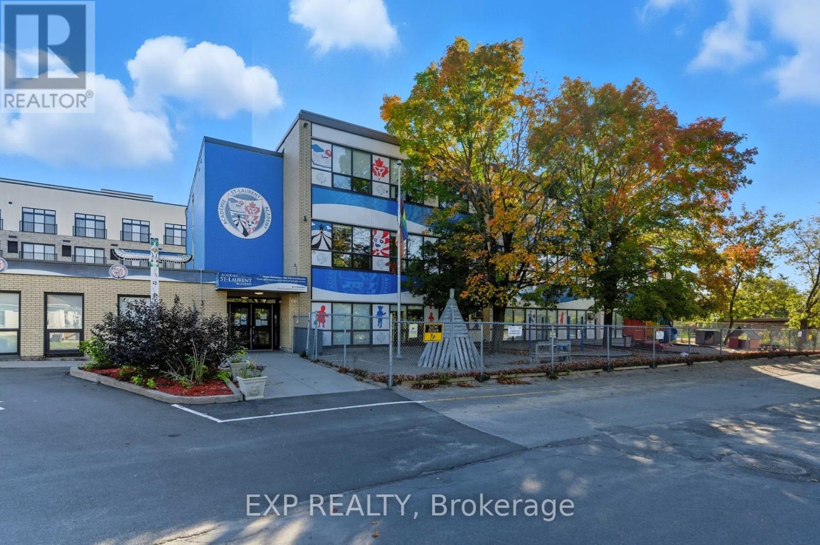 2nd & 3rd Floor - 641 Sladen Avenue, Ottawa, Ontario  K1K 0X4 - Photo 5 - X12496692