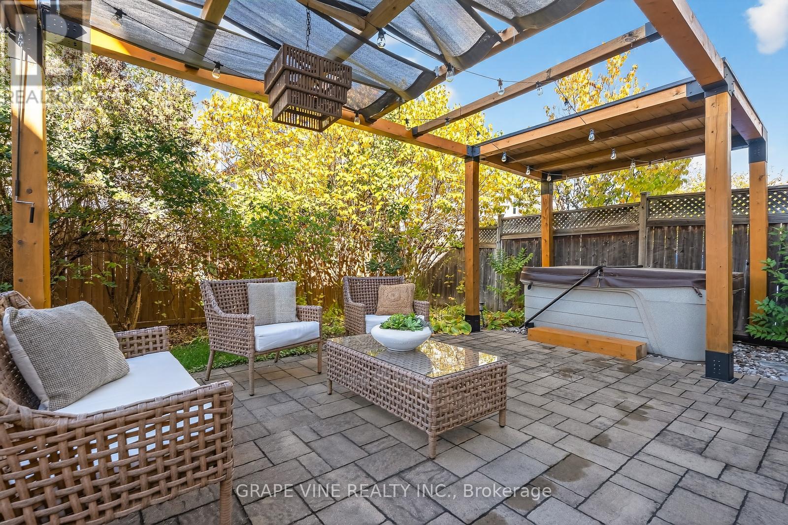 232 Burnaby Drive, Ottawa, Ontario  K2S 0J9 - Photo 41 - X12496732