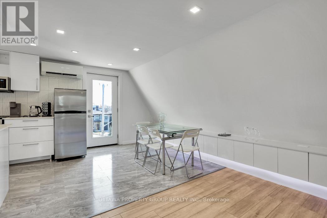 C - 149 Concord Street W, Ottawa, Ontario  K1S 0Z3 - Photo 9 - X12496832