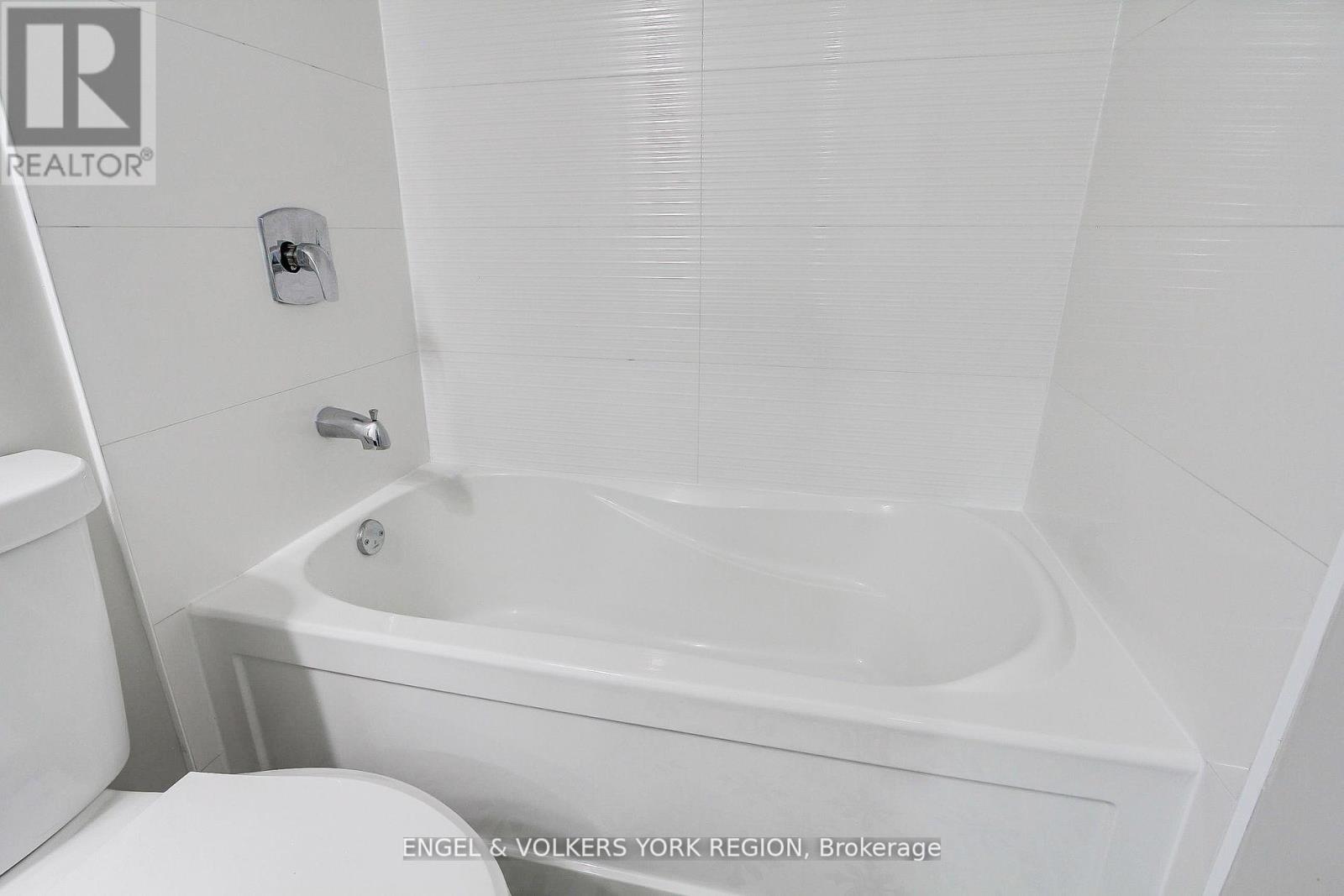 Bsmt - 4 Valley Point Crescent, King, Ontario  L7B 1L4 - Photo 24 - N12496472