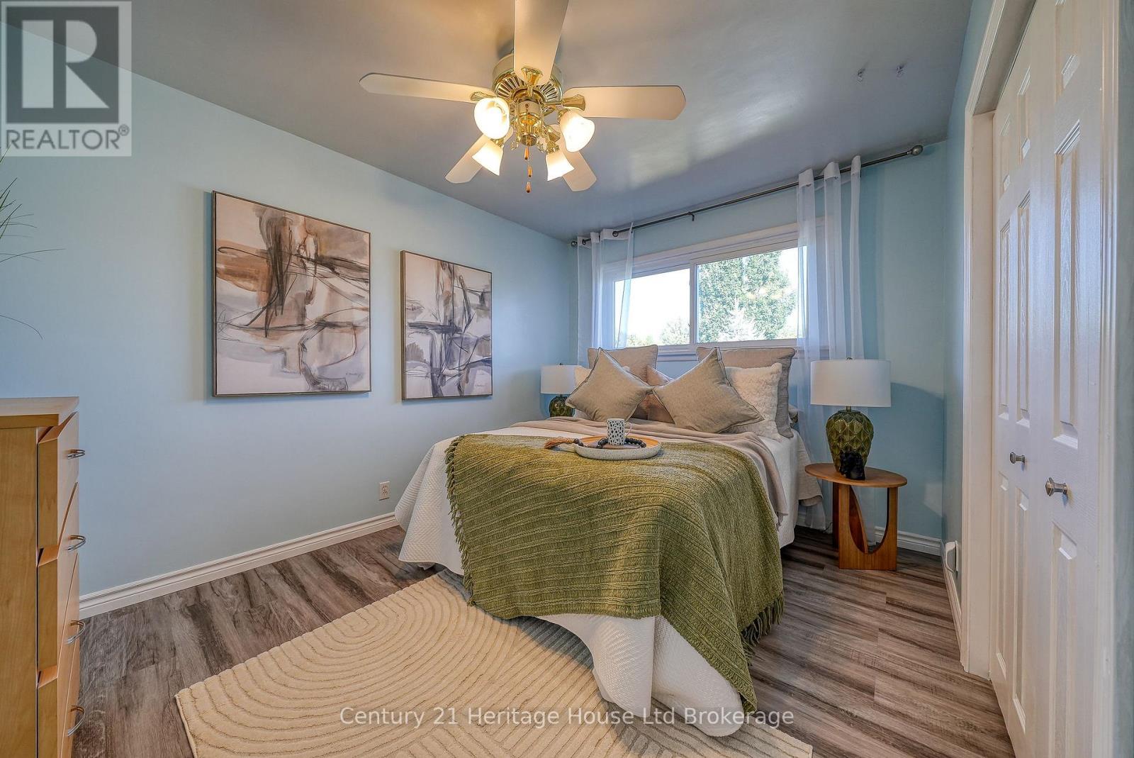 1061 Elora Road, Woodstock (Woodstock - North), Ontario  N4S 5L9 - Photo 27 - X12496834