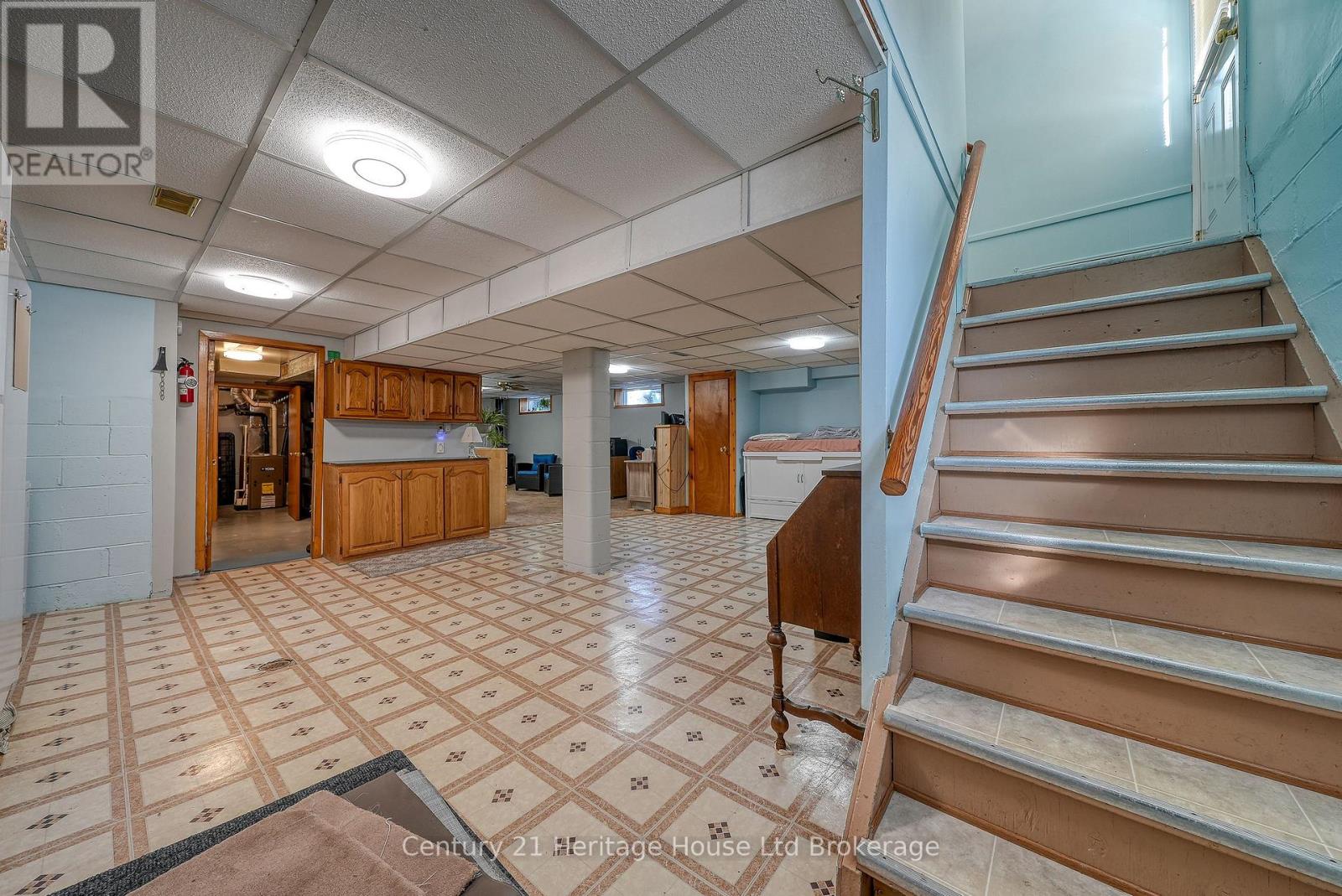 1061 Elora Road, Woodstock (Woodstock - North), Ontario  N4S 5L9 - Photo 39 - X12496834