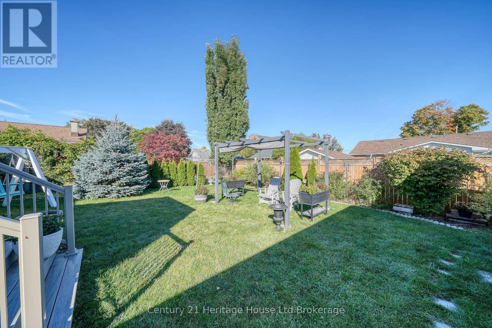 1061 Elora Road, Woodstock (Woodstock - North), Ontario  N4S 5L9 - Photo 7 - X12496834