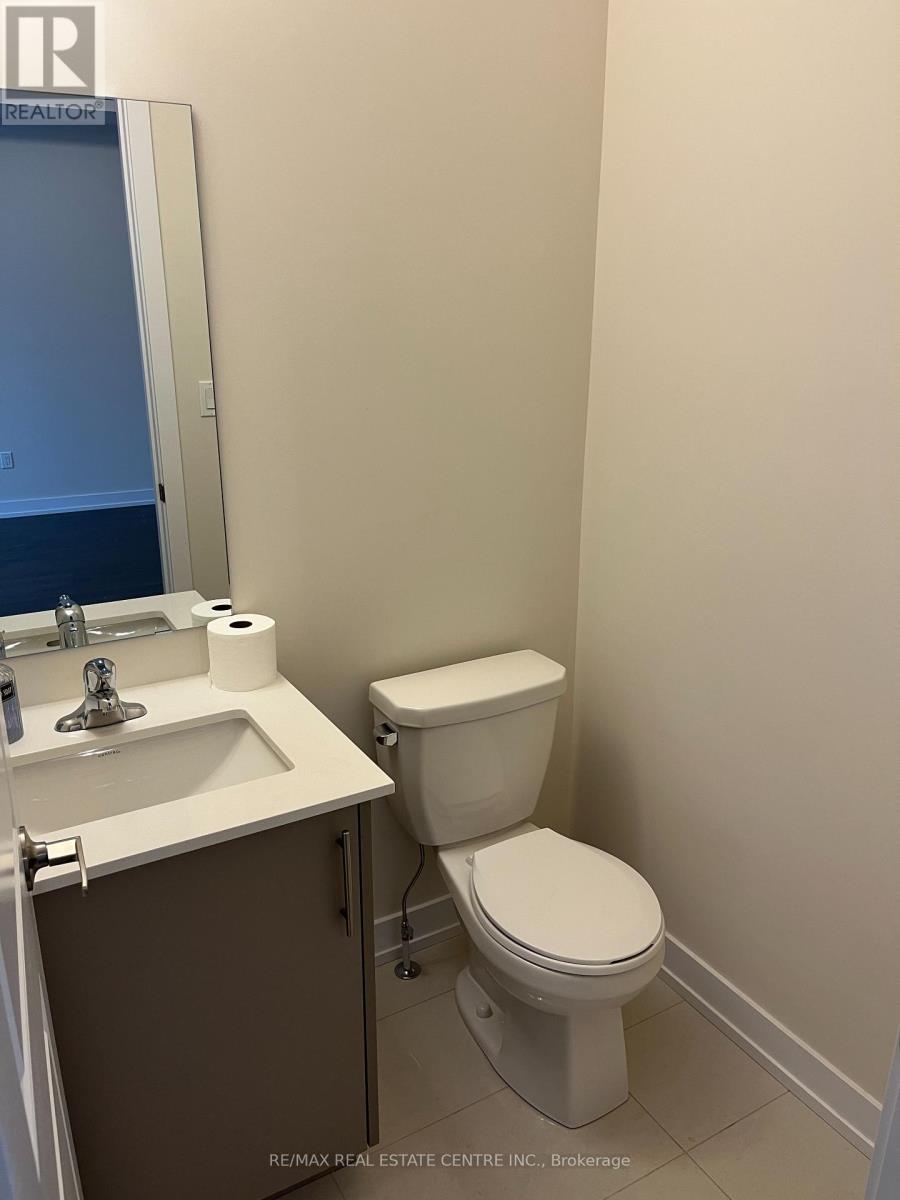 3112 Meadowridge Drive, Oakville, Ontario  L6H 7Z1 - Photo 12 - W12496492