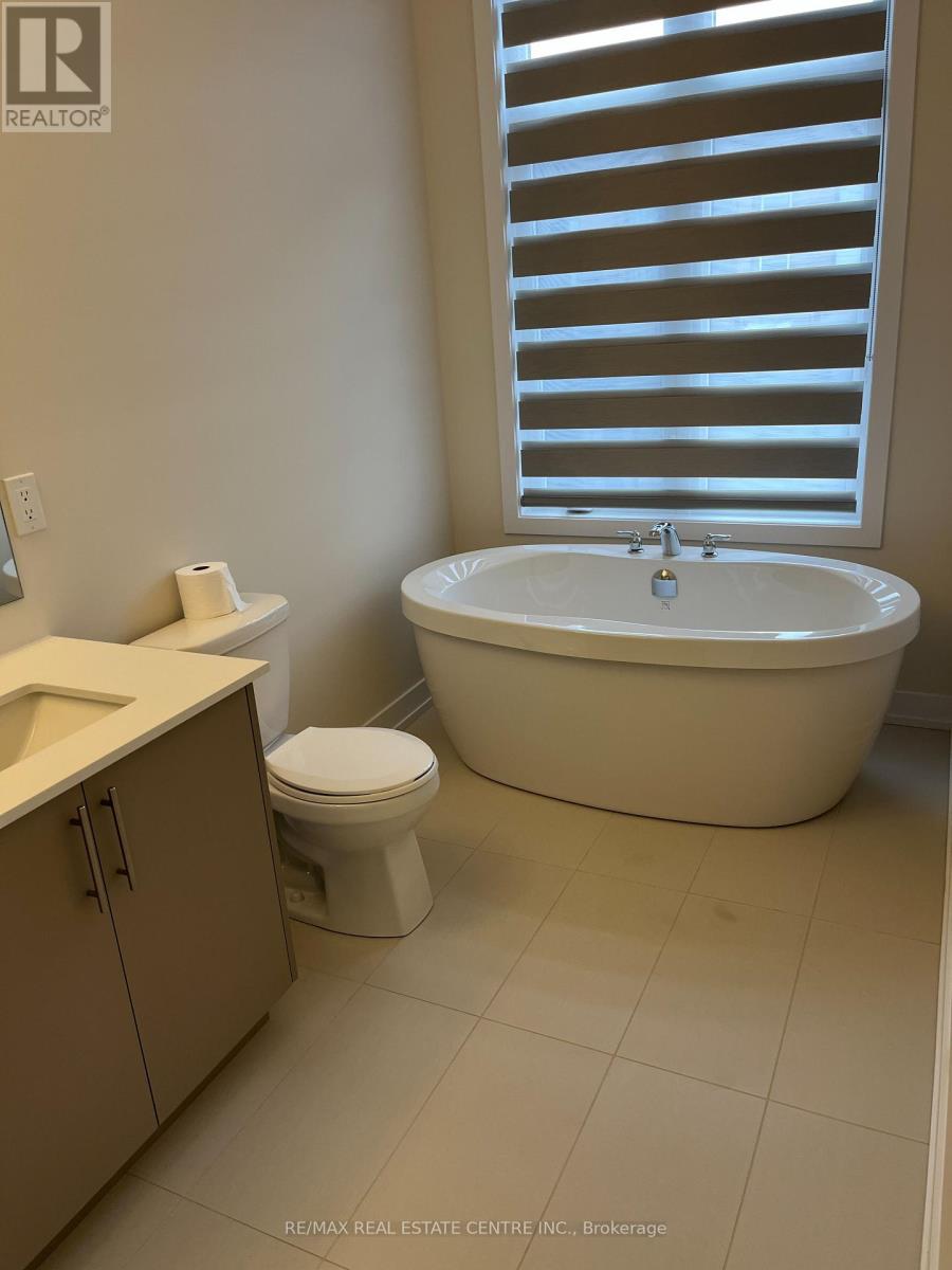 3112 Meadowridge Drive, Oakville, Ontario  L6H 7Z1 - Photo 25 - W12496492