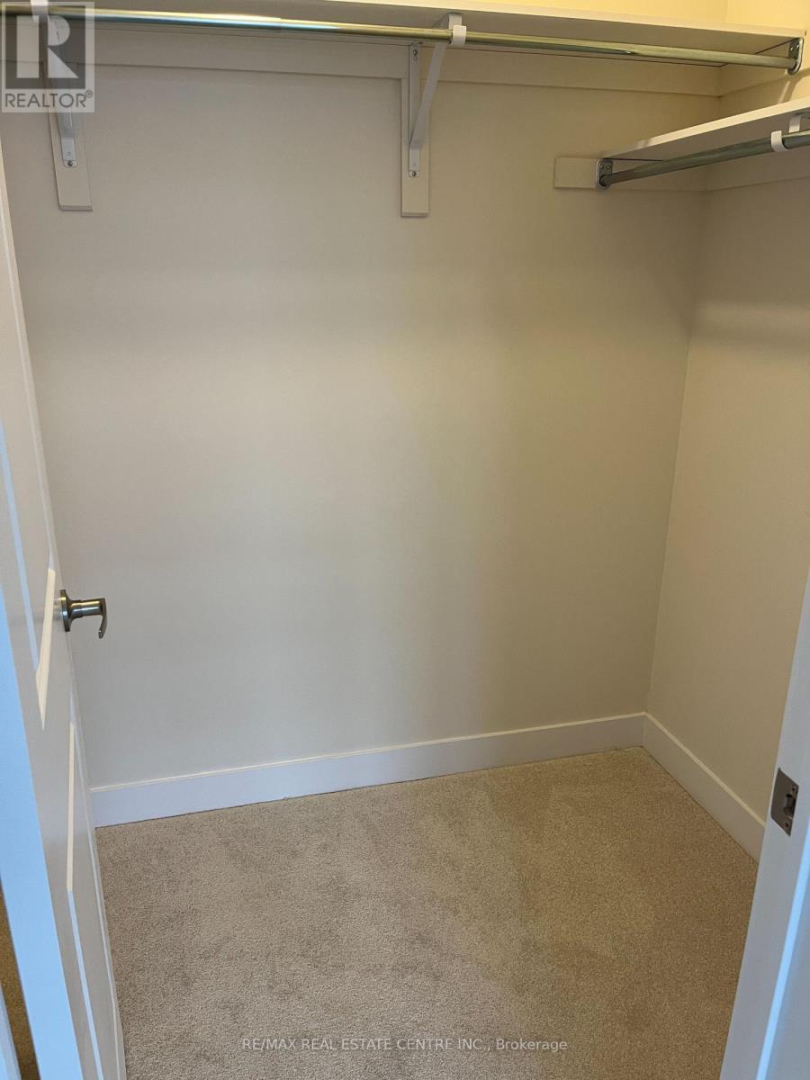 3112 Meadowridge Drive, Oakville, Ontario  L6H 7Z1 - Photo 22 - W12496492