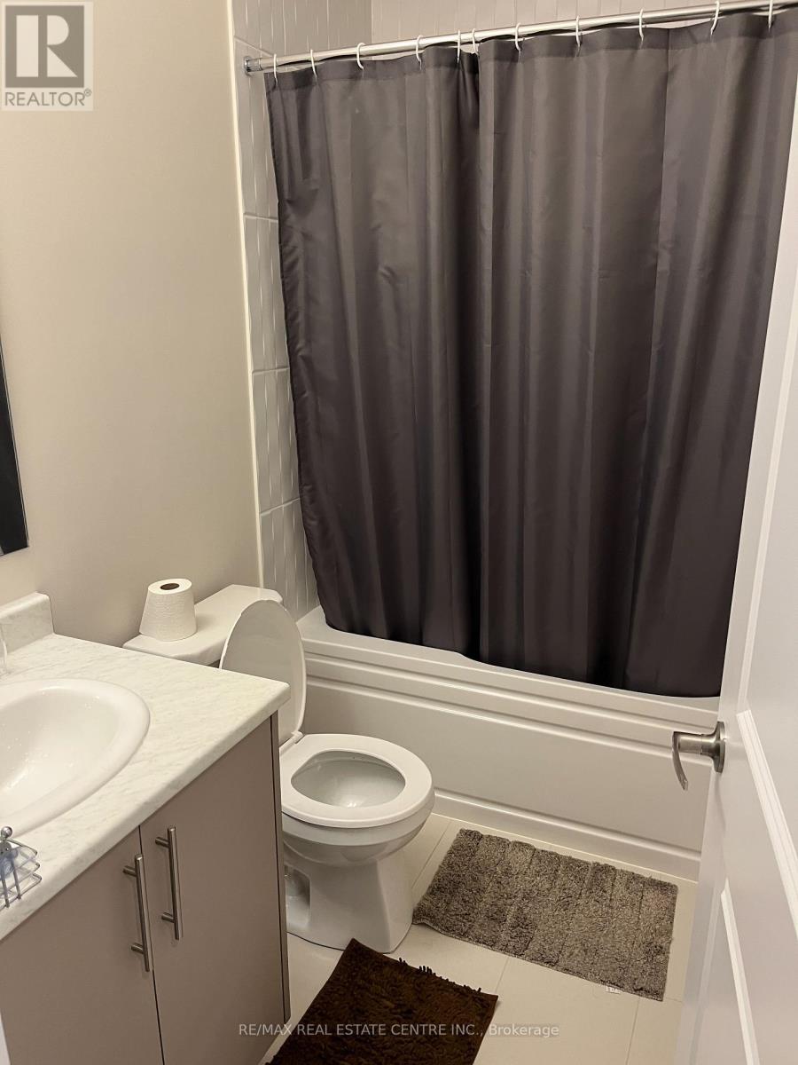 3112 Meadowridge Drive, Oakville, Ontario  L6H 7Z1 - Photo 28 - W12496492