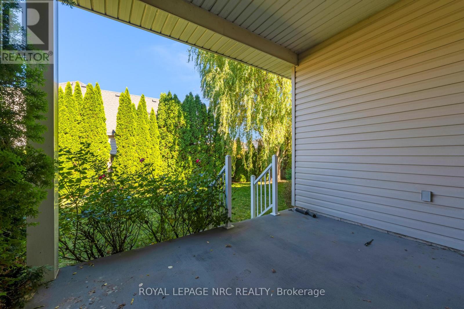 157 Loretta Drive, Niagara-On-The-Lake, Ontario  L0S 1T0 - Photo 38 - X12496678