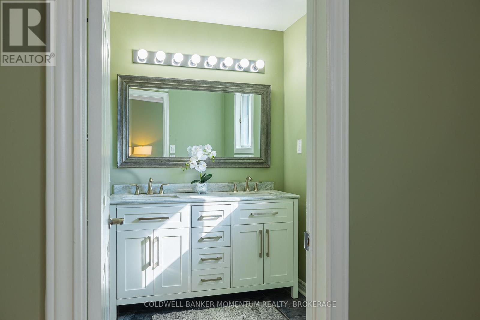 17 - 275 Pelham Road, St. Catharines, Ontario  L2S 3B9 - Photo 17 - X12496704