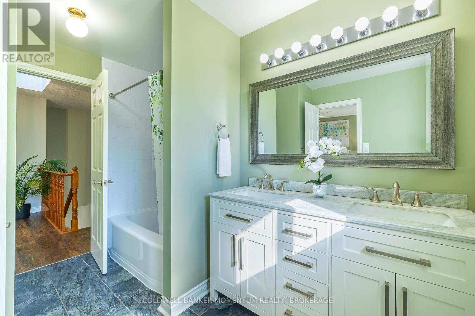 17 - 275 Pelham Road, St. Catharines, Ontario  L2S 3B9 - Photo 18 - X12496704