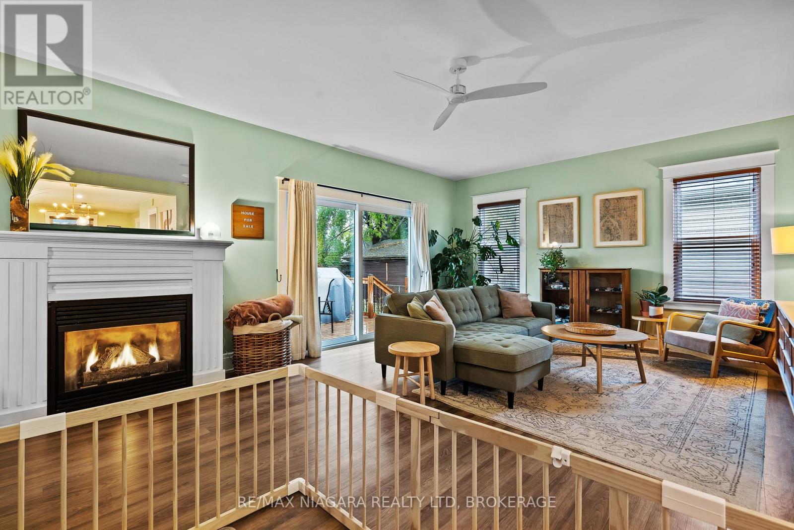 11 Linwood Street, St. Catharines, Ontario  L2R 1H2 - Photo 12 - X12496716