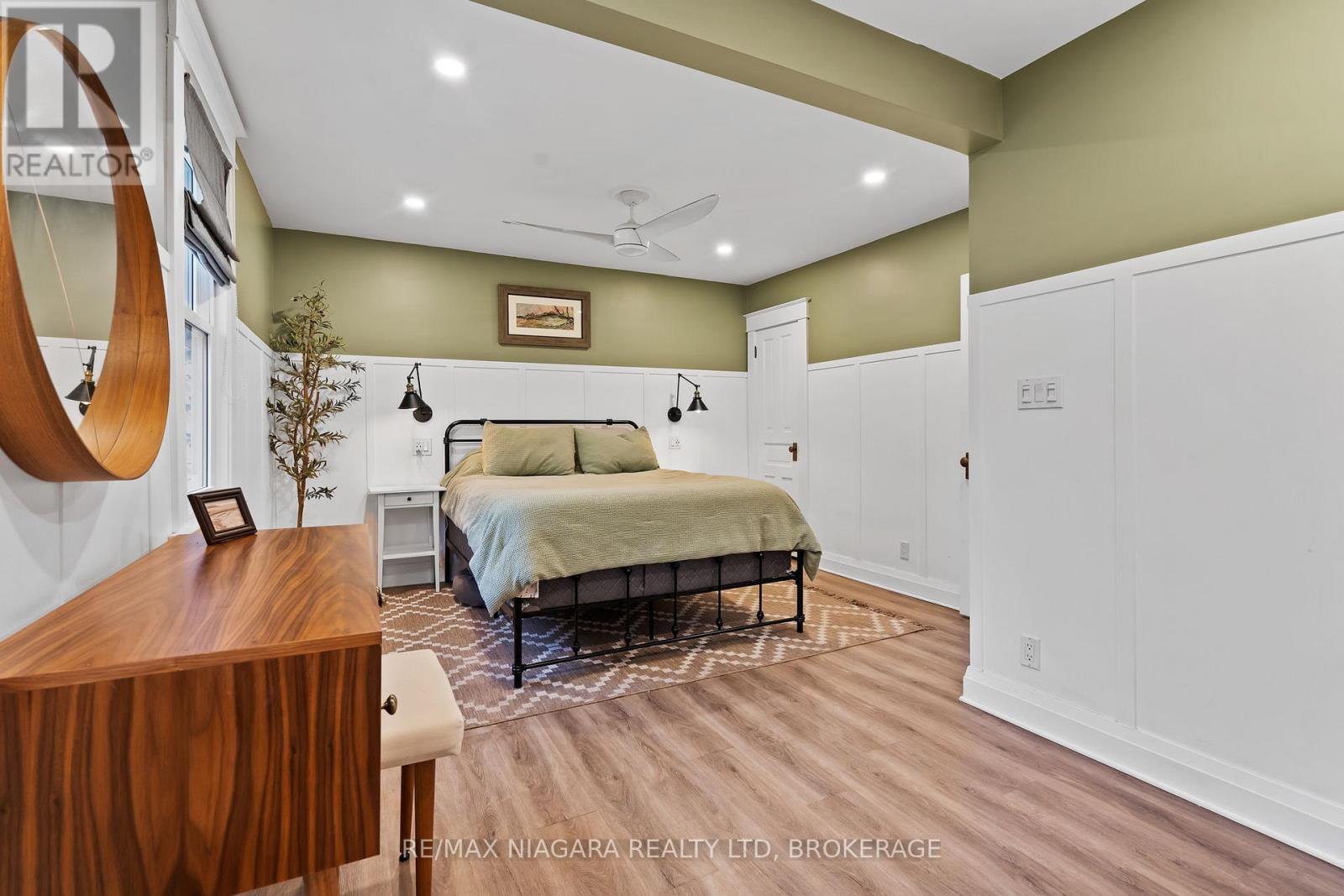 11 Linwood Street, St. Catharines, Ontario  L2R 1H2 - Photo 20 - X12496716