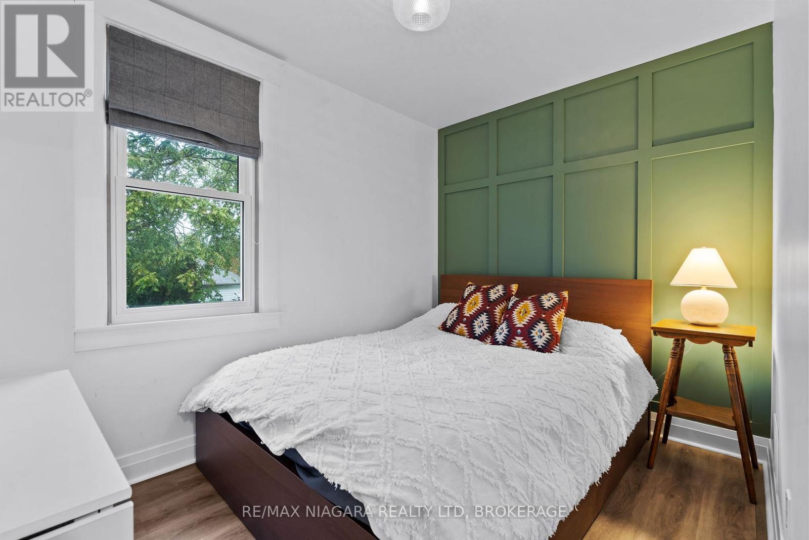 11 Linwood Street, St. Catharines, Ontario  L2R 1H2 - Photo 23 - X12496716