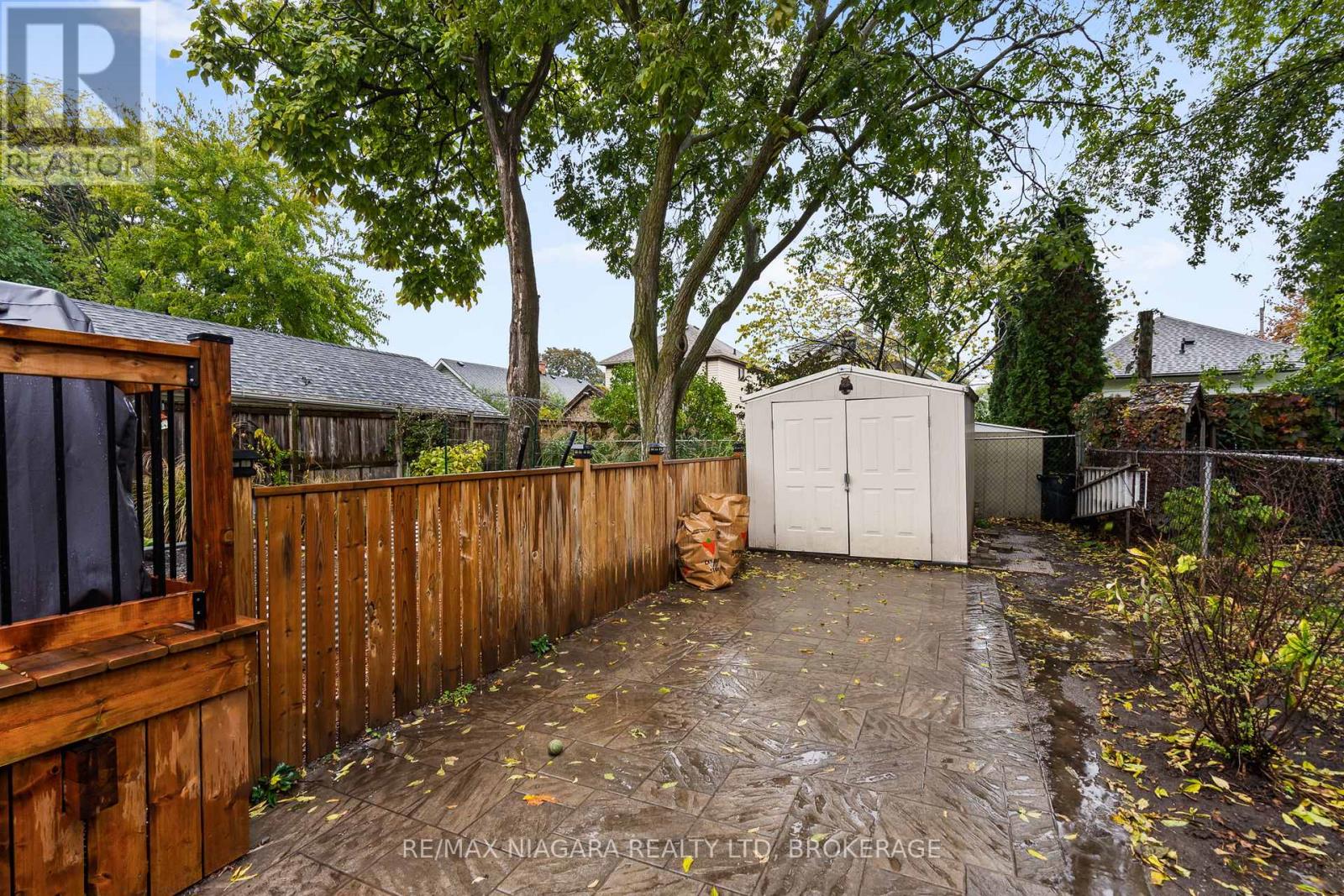 11 Linwood Street, St. Catharines, Ontario  L2R 1H2 - Photo 33 - X12496716