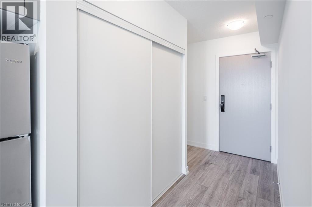 3210 Dakota Common Unit# A401, Burlington, Ontario  L7M 2A8 - Photo 2 - 40782118