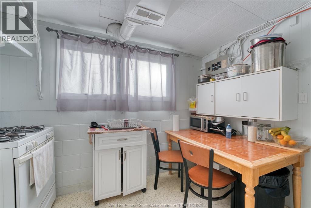 112 Wigle, Leamington, Ontario  N8H 2T2 - Photo 20 - 25027706