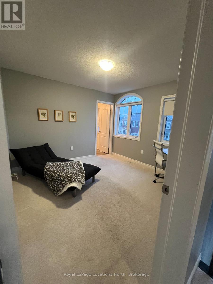 38 Sandhill Crane Drive, Wasaga Beach, Ontario  L9Z 0J6 - Photo 16 - S12496736