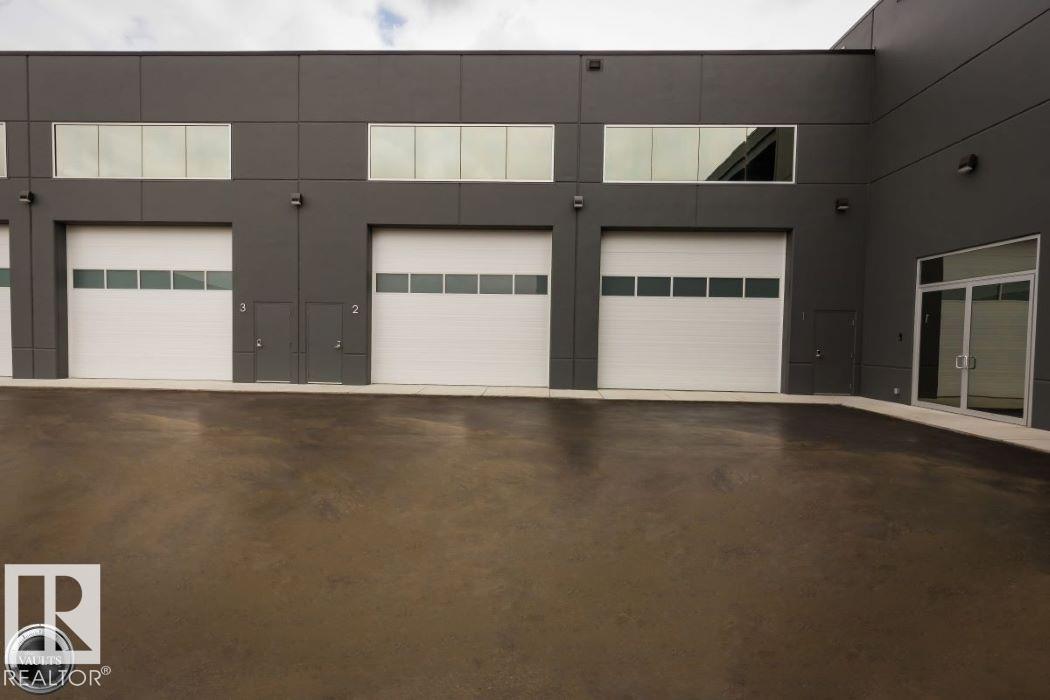 13005 93 Av Sw, Edmonton, Alberta  T6Y 0A2 - Photo 2 - E4461323