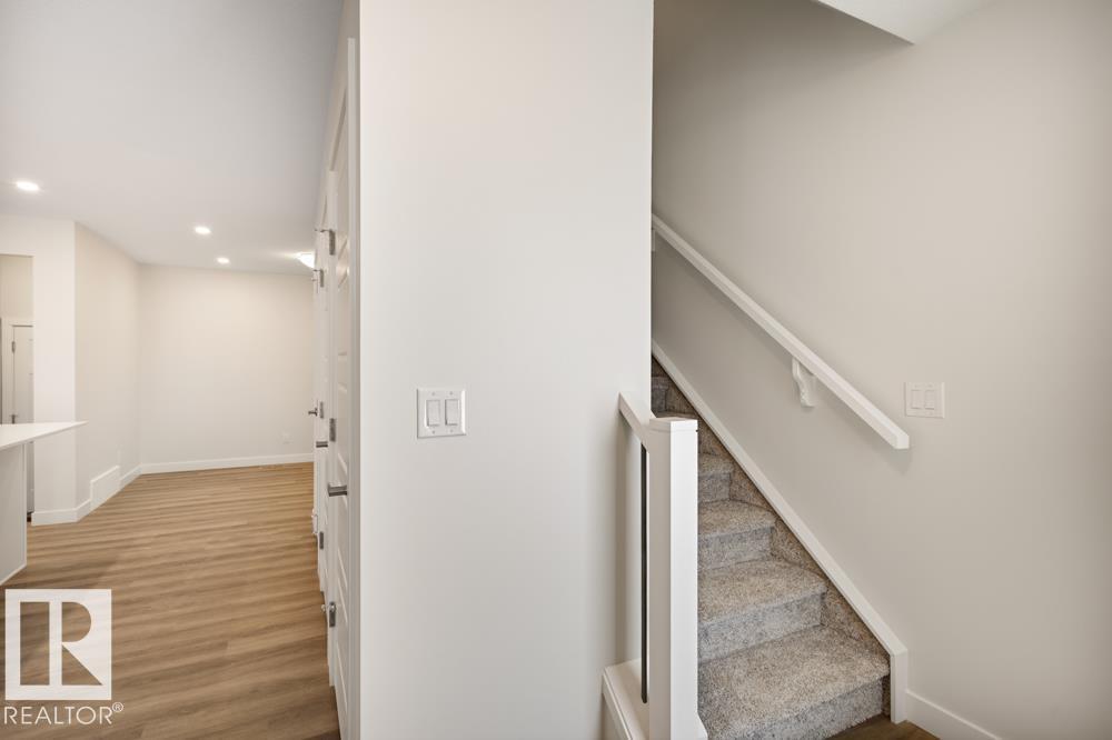 1033 Hearthstone Bv, Sherwood Park, Alberta  T8H 3B3 - Photo 9 - E4462898