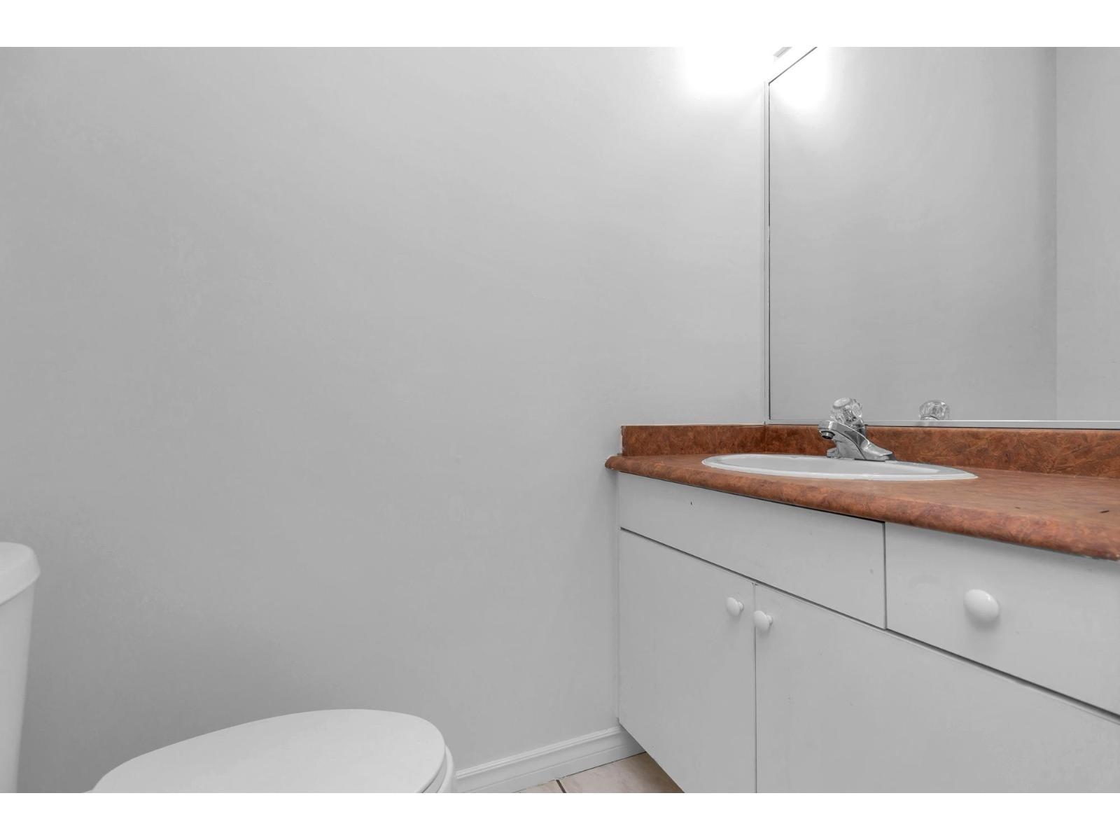 8067 Cedar Street, Mission, British Columbia  V2V 3N2 - Photo 24 - R3063298