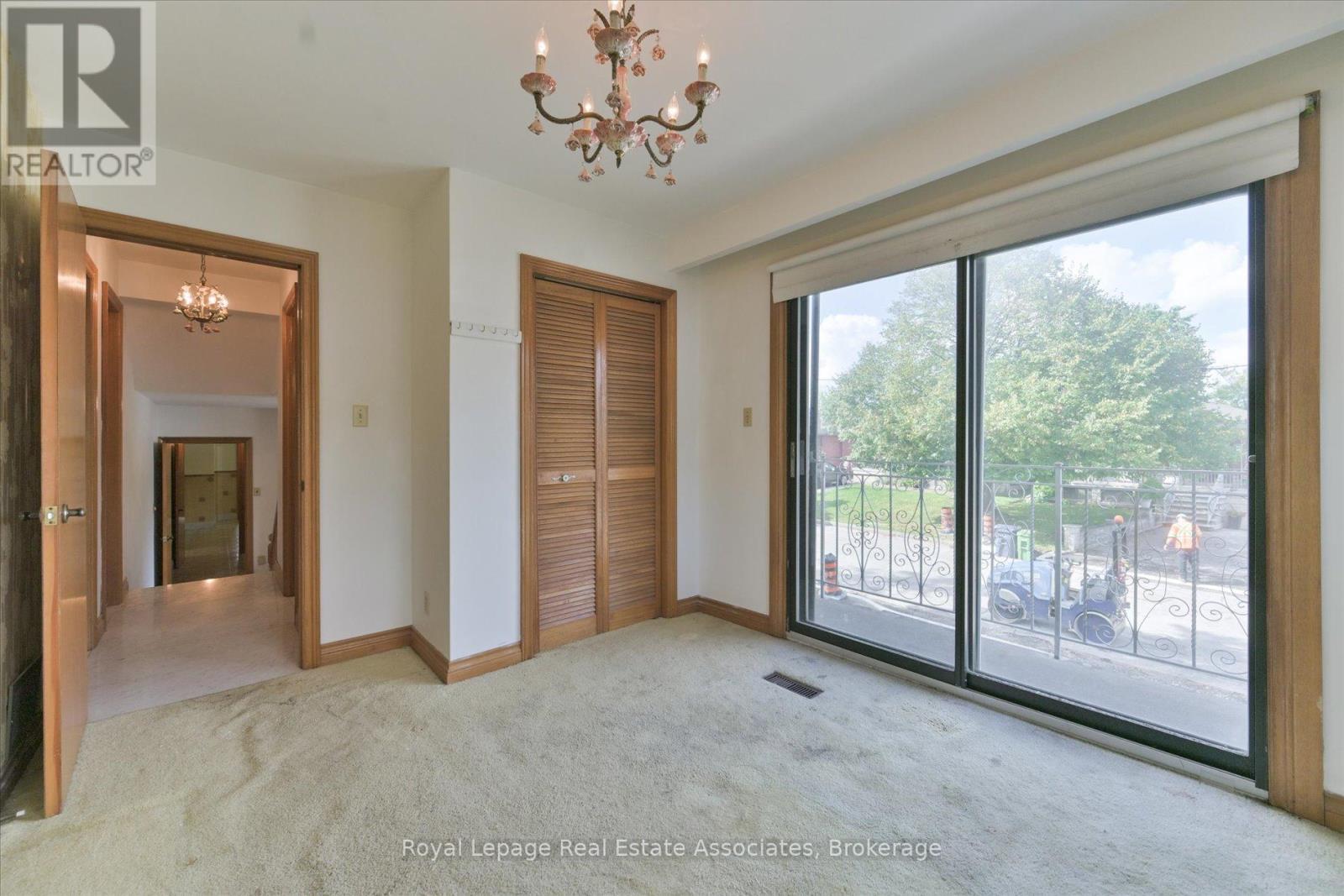 135 Jay Street, Toronto, Ontario  M6L 2M3 - Photo 25 - W12496516