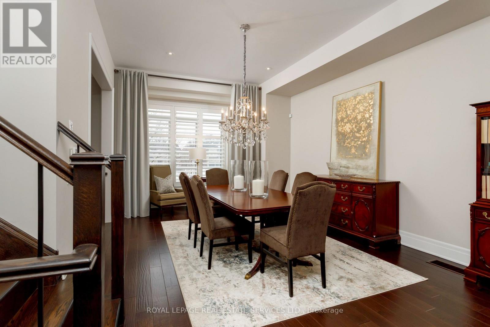 251 Hanover Street, Oakville, Ontario  L6K 0H3 - Photo 8 - W12496554