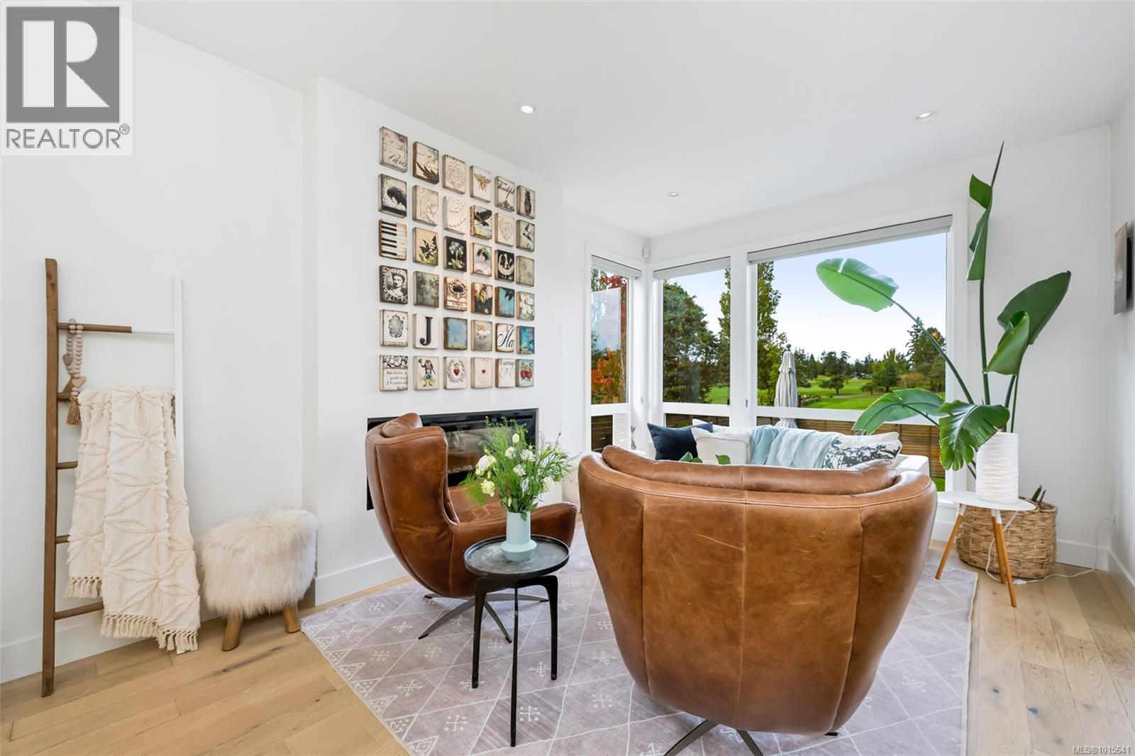 1040 Colville Rd, Esquimalt, British Columbia  V9A 4P7 - Photo 17 - 1015641