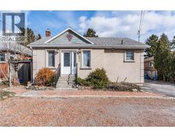 439 UPPER GAGE Avenue, Hamilton, Ontario