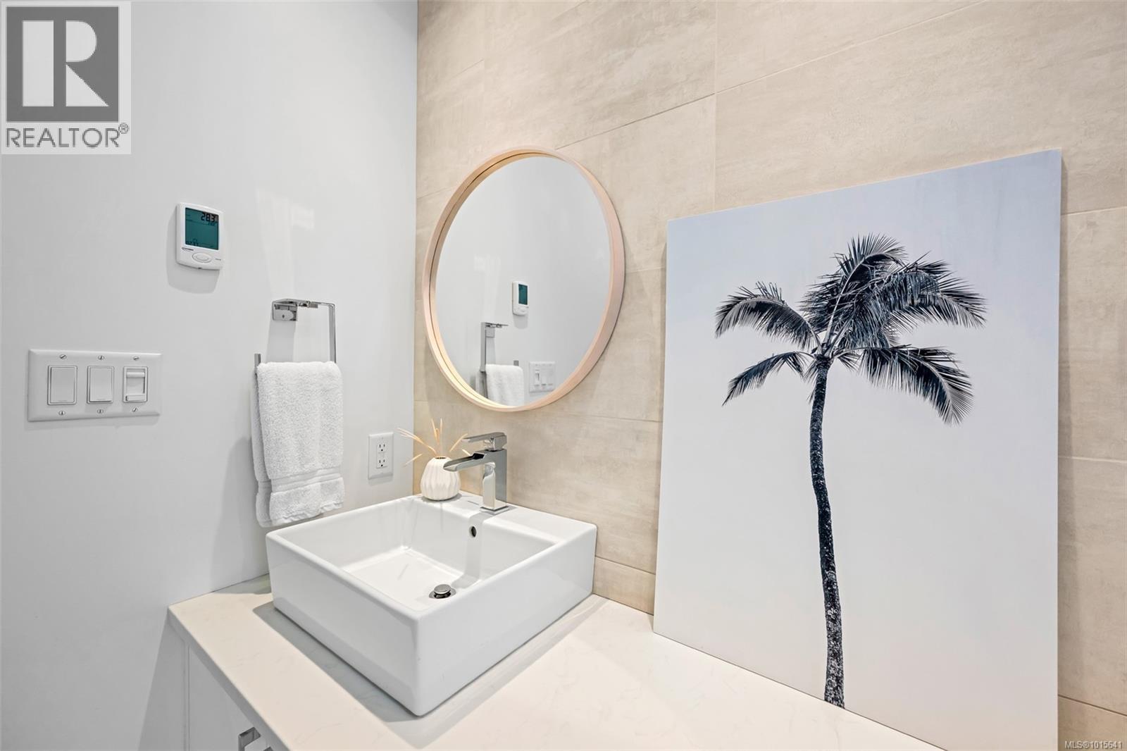 1040 Colville Rd, Esquimalt, British Columbia  V9A 4P7 - Photo 66 - 1015641