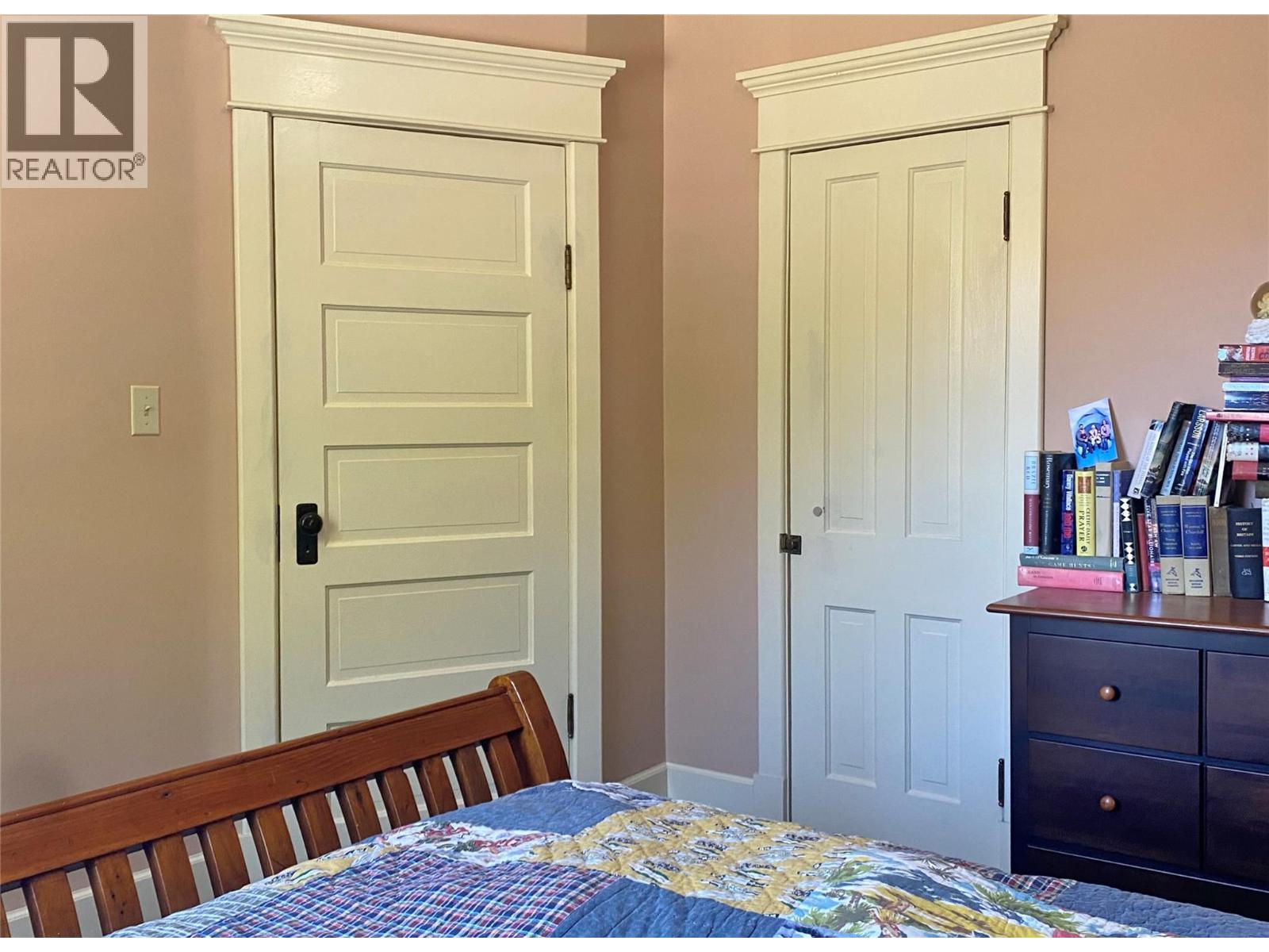 7251 6th Street, Grand Forks, British Columbia  V0H 1H0 - Photo 21 - 10359304