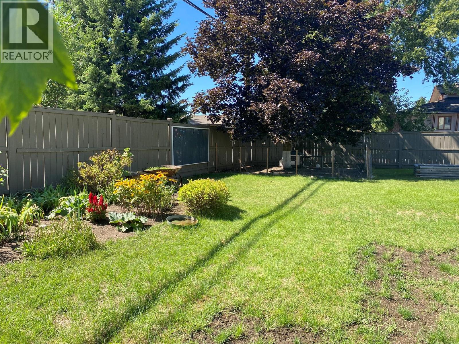 7251 6th Street, Grand Forks, British Columbia  V0H 1H0 - Photo 52 - 10359304