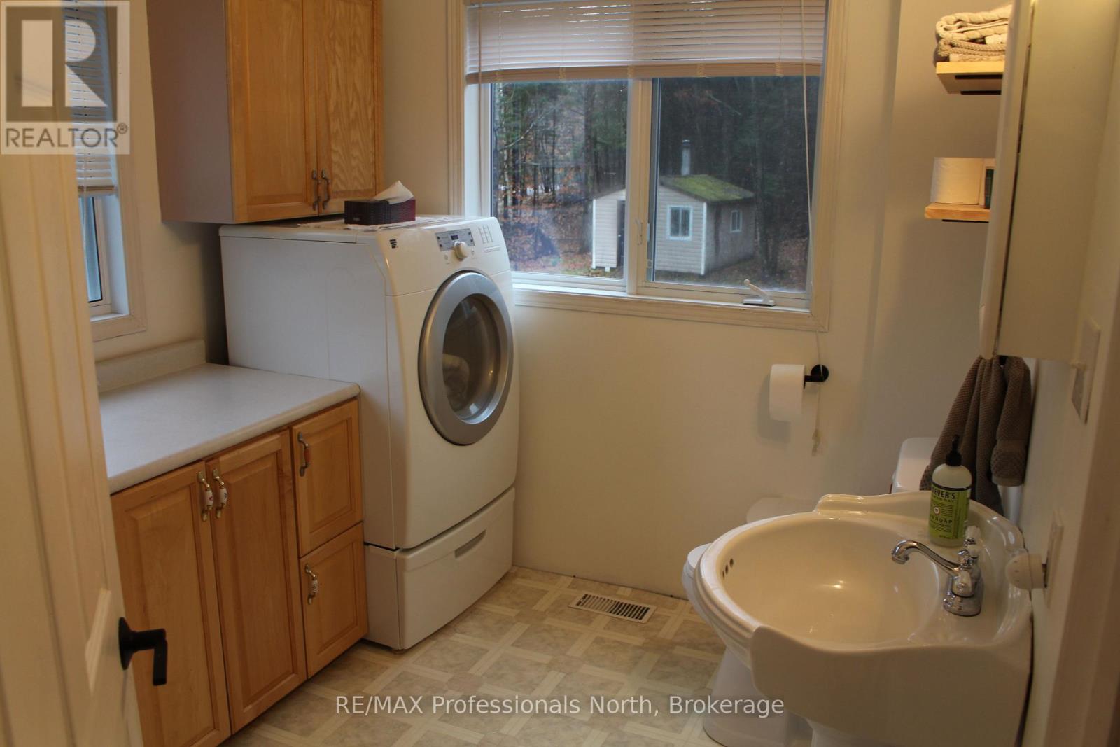 1121 Old Donald Road N, Dysart Et Al (Dysart), Ontario  K0M 1S0 - Photo 23 - X12496644