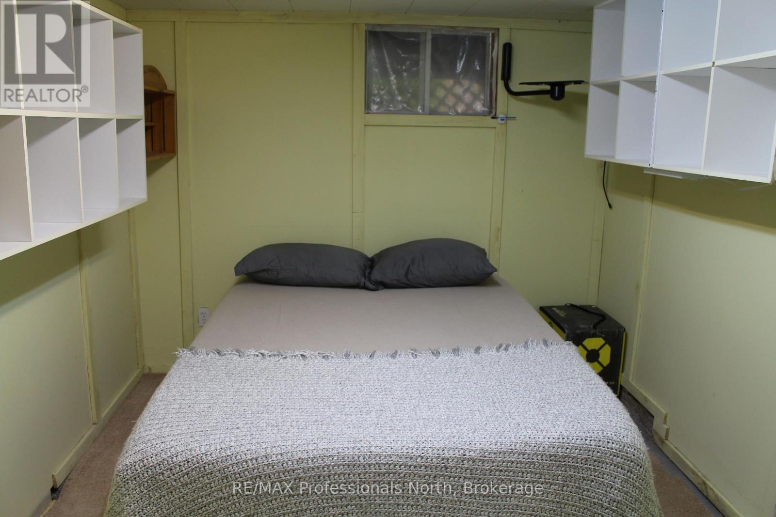 1121 Old Donald Road N, Dysart Et Al (Dysart), Ontario  K0M 1S0 - Photo 28 - X12496644