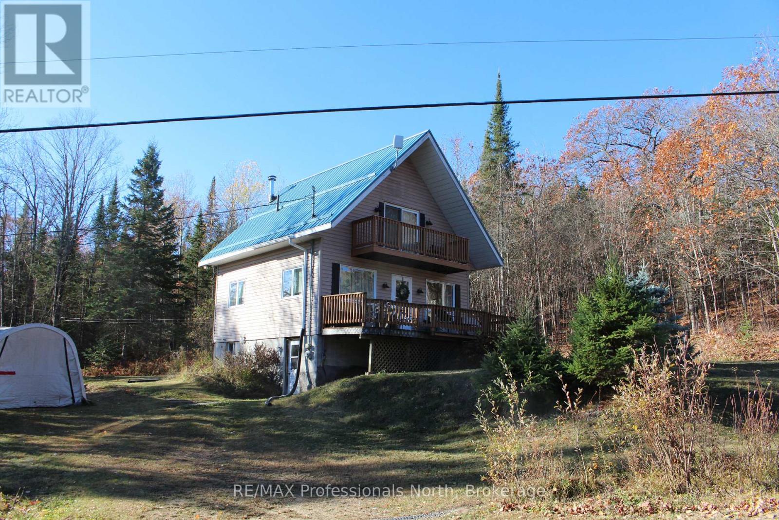 1121 Old Donald Road N, Dysart Et Al (Dysart), Ontario  K0M 1S0 - Photo 4 - X12496644