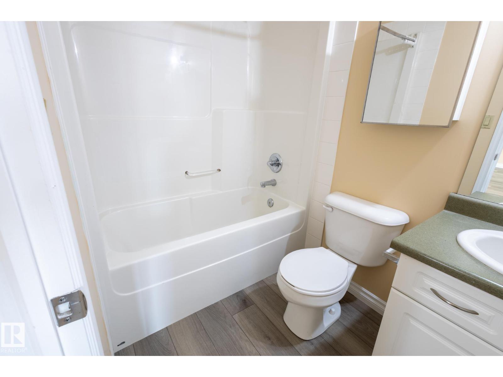 #404 11446 40 Av Nw, Edmonton, Alberta  T6J 0R5 - Photo 10 - E4464237